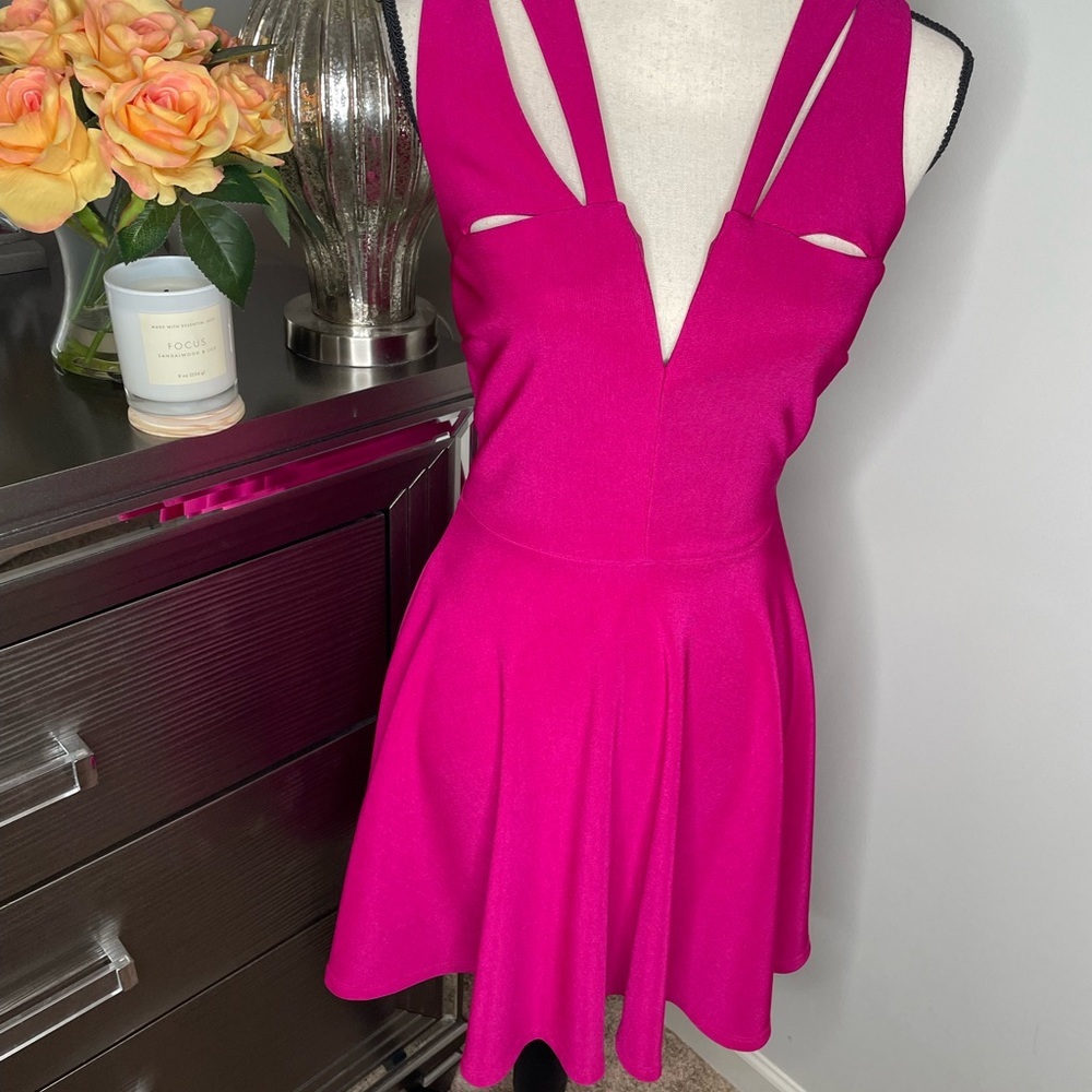 Guess A Line Pink Dress Size XS - Picture 3 of 9